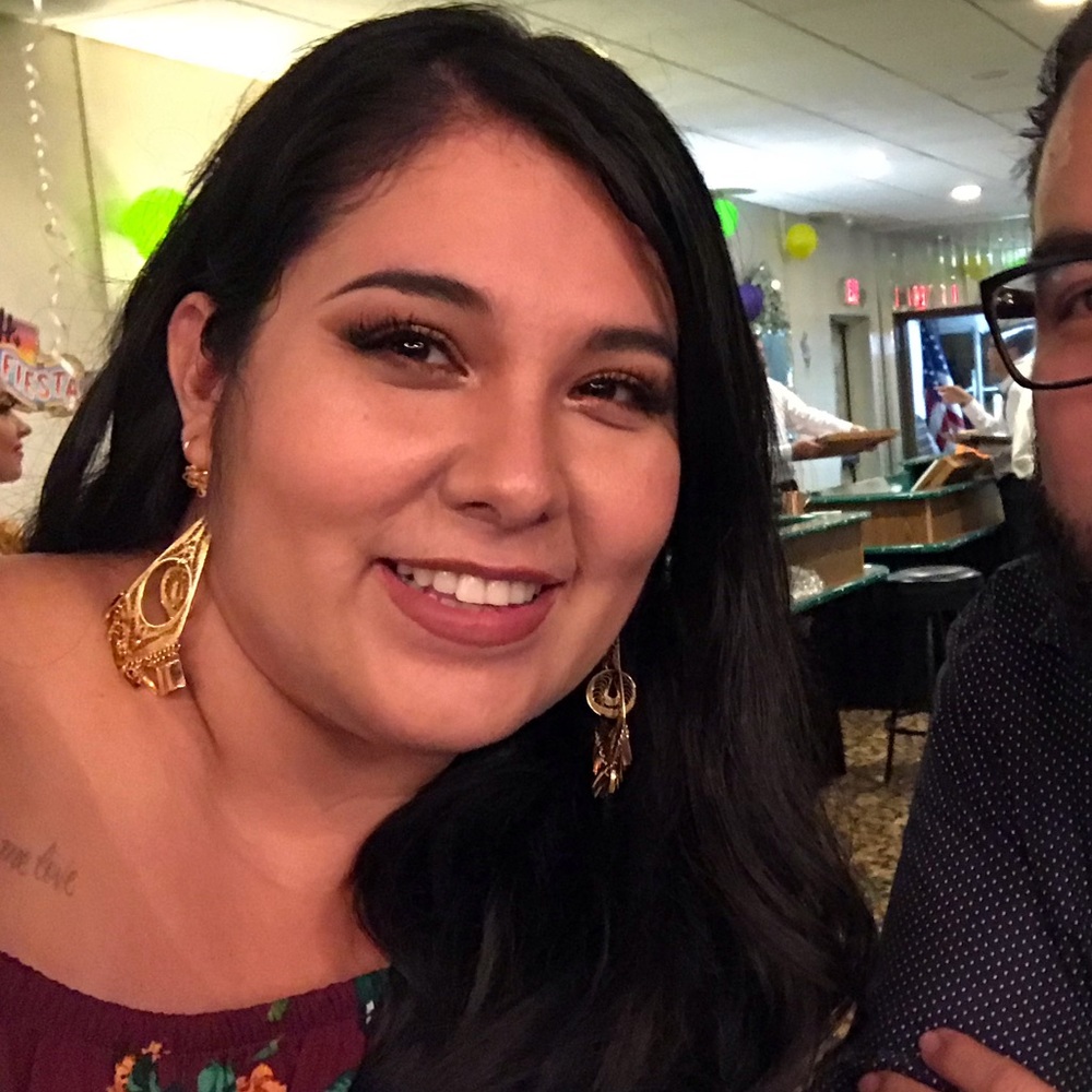 Meet your Posher, Leana